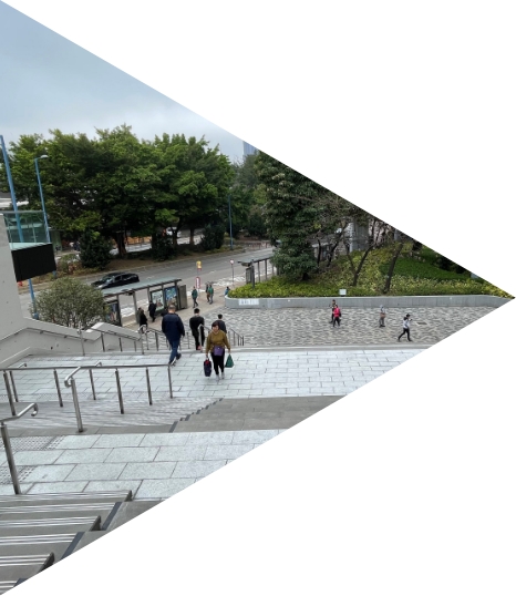 「架空藝術回廊」以多條步行路線加強城市連結，讓藝術與文化自然融入通勤者的日常，營造沉浸式公共空間。