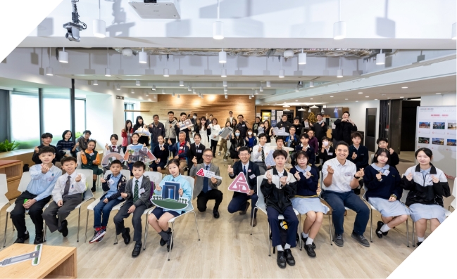 舉辦「你我社區－由心建造」攝影及短片比賽，以慶祝中華人民共和國成立75周年和推廣大眾對公共建築的欣賞。