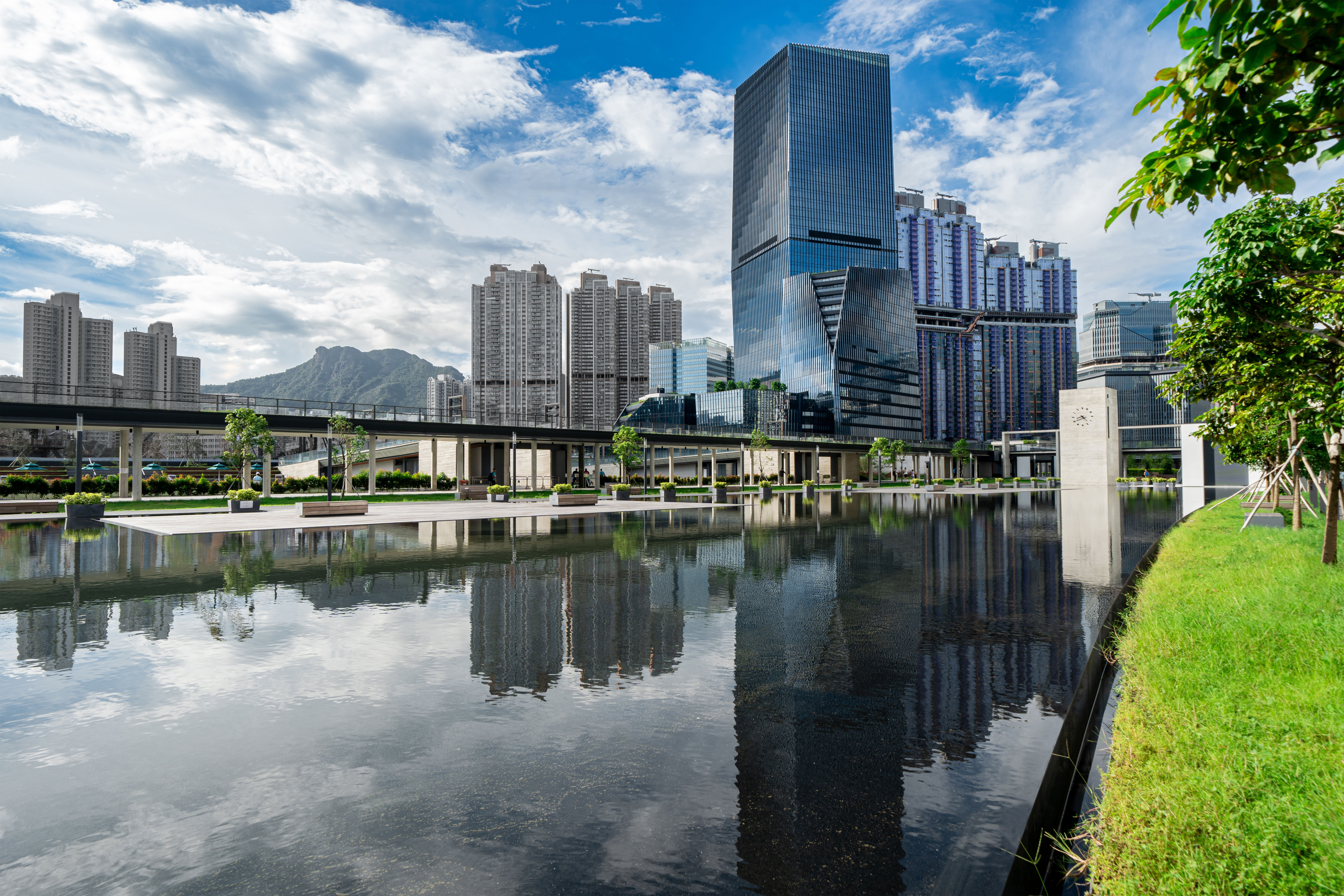 大型主题水景与城巿呼应