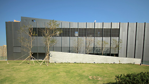 Greening on the roof of 4/F