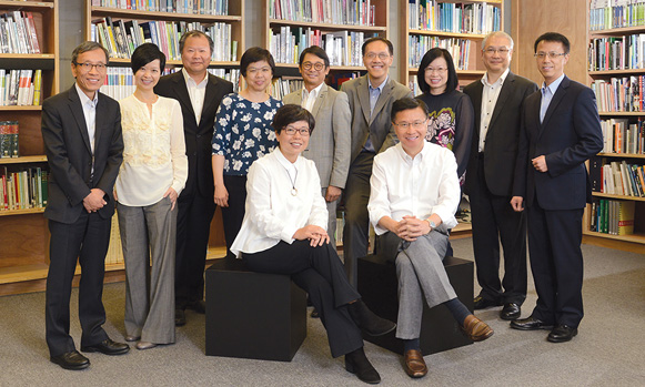 Members of the Senior Staff Forum, from left to right: Mr. Benny CHAN, AD(A); Ms. Winnie Ho, JP, PD/1; Mr. K.T. LEUNG, JP, AD(SE); Ms. Sheron LI, JP, AD(QS); Mrs. Sylvia LAM, JP, DDArchS; Mr. David CHAK, PD/2; Mr. Edward TSE, PD/3; Mr. K.K. LEUNG, JP, DArchS; Ms. Doreen KWAN, DS; Mr. K.C. MAK, JP, AD(BS); Mr. C.K. HUI, AD(PS);