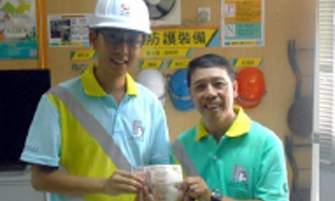 Regular Meetings on Site Safety and Environmental Awareness and Staff Recognition